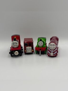RARE Vintage Thomas the Train Celebration James Bertie Bus Percy Caitlin Toy Lot